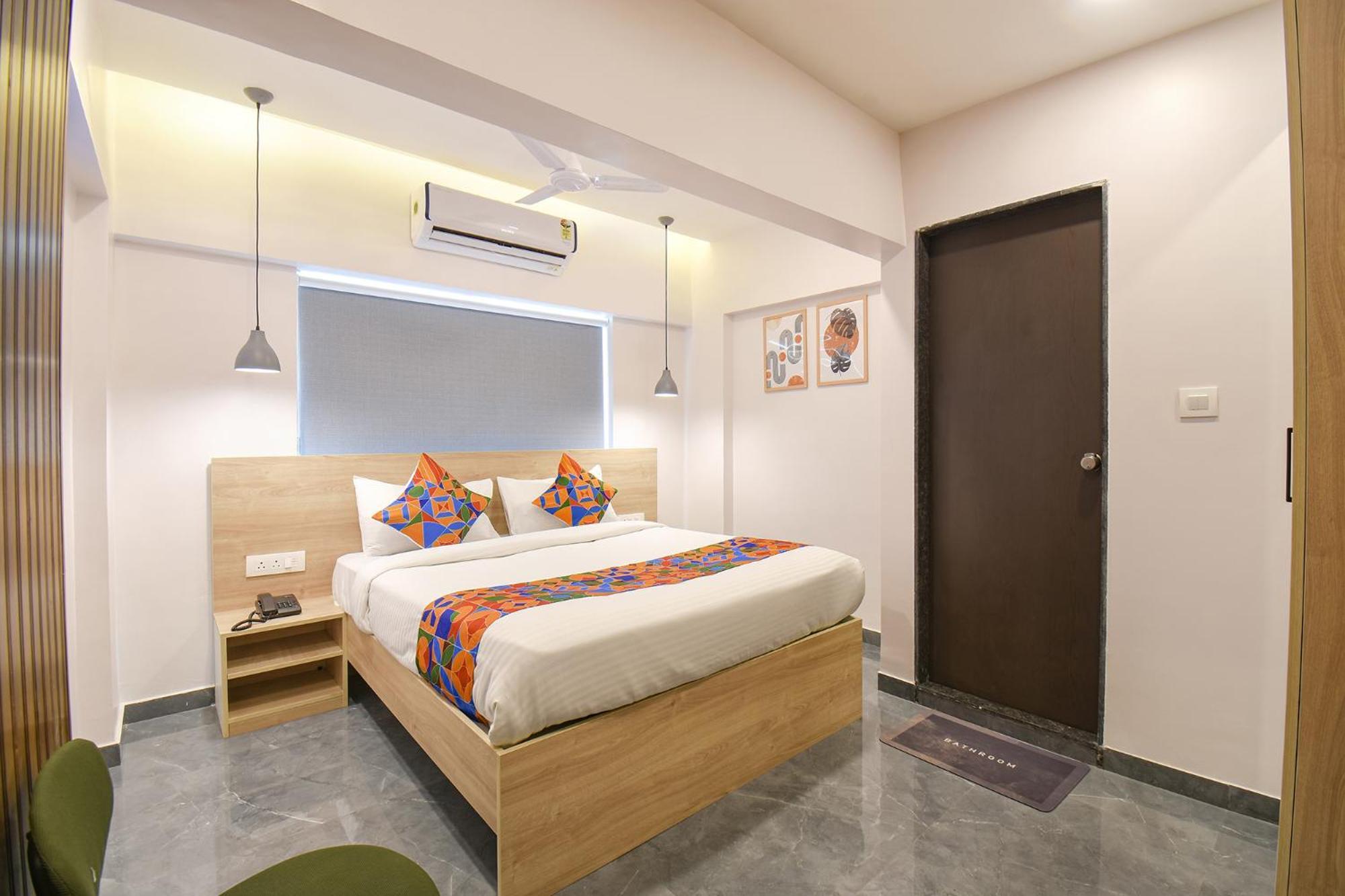 Fabhotel Olive Suite Pune Esterno foto