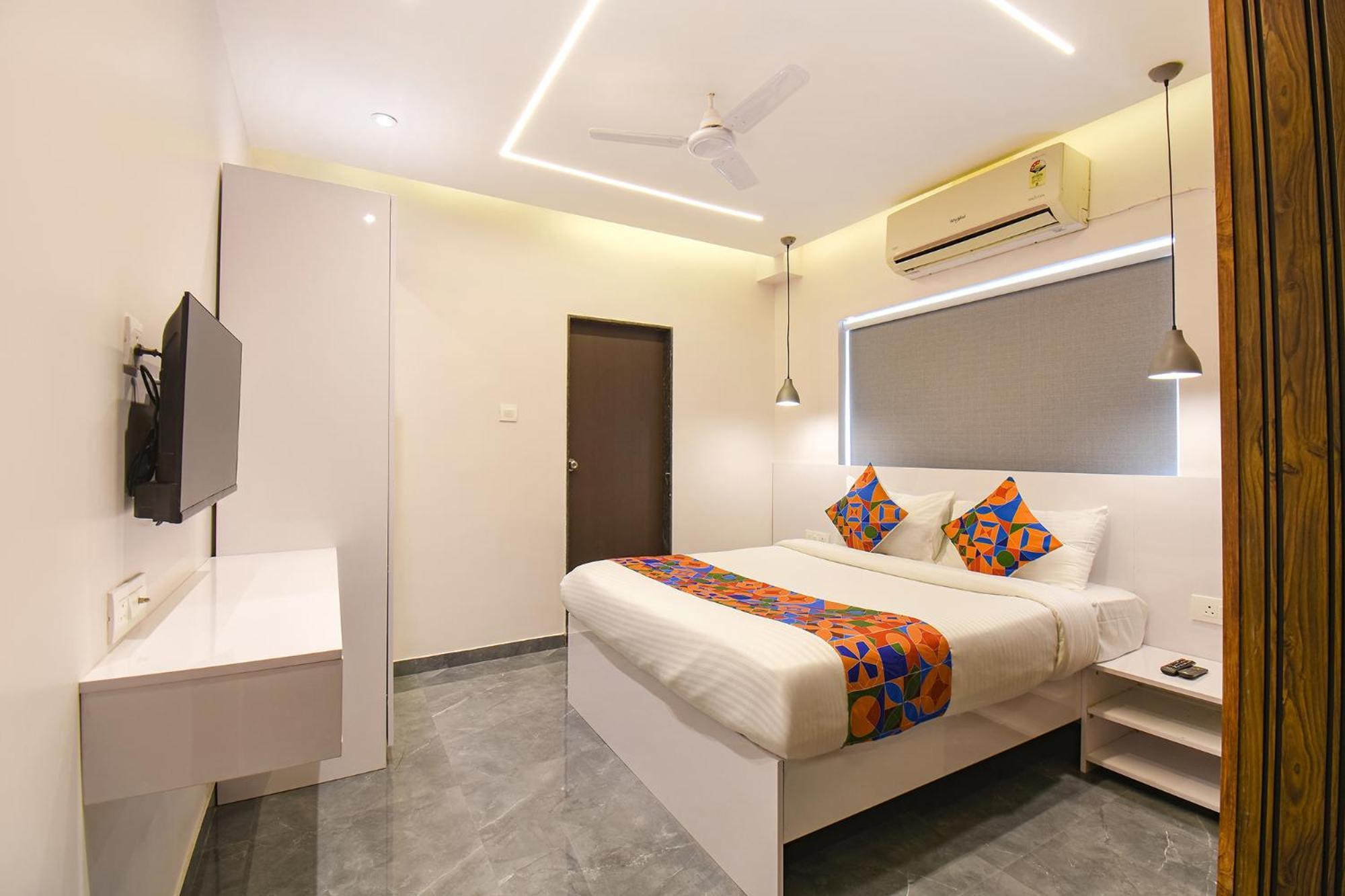 Fabhotel Olive Suite Pune Esterno foto