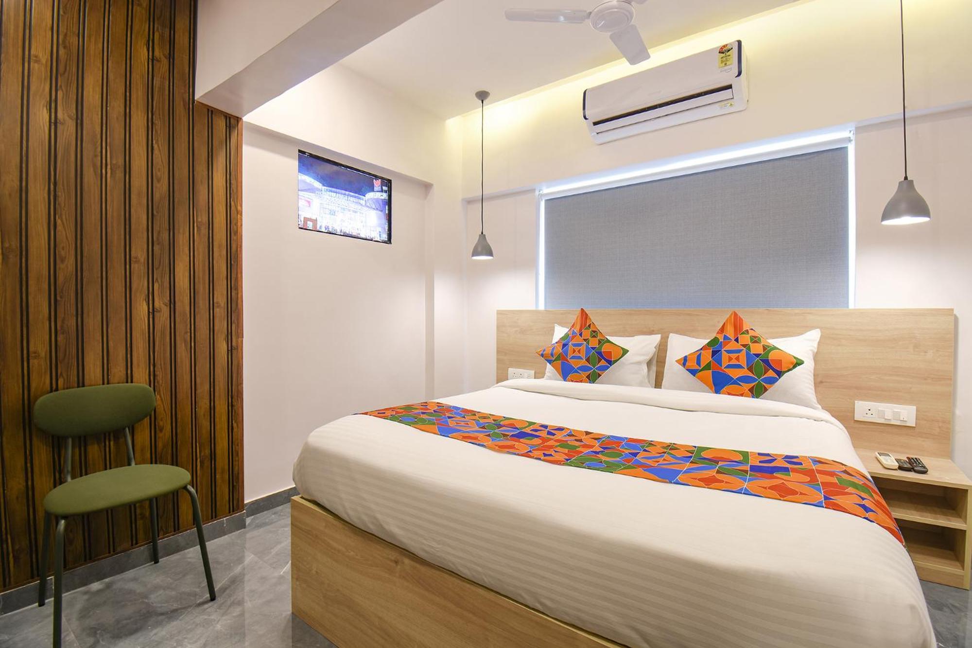 Fabhotel Olive Suite Pune Esterno foto